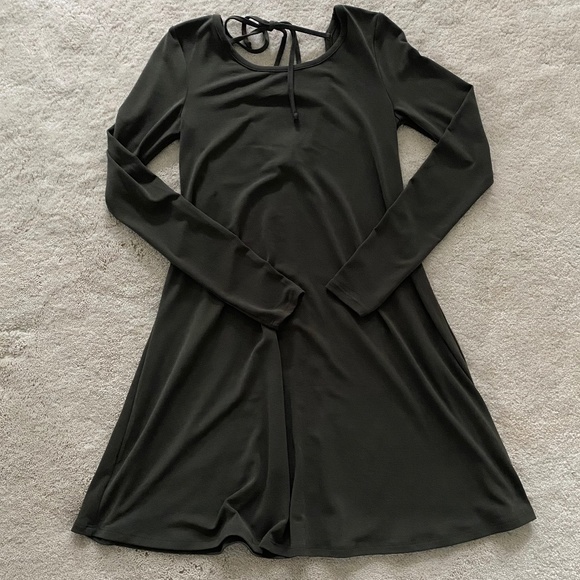 Forever 21 Dresses & Skirts - Forever 21 Long-Sleeve Dress